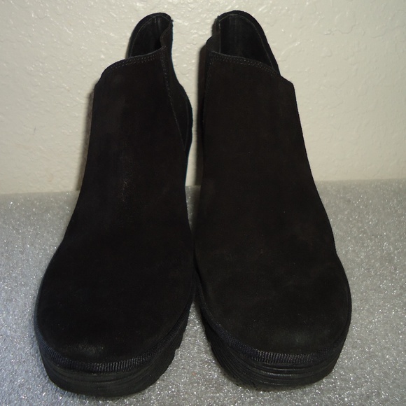 FLY LONDON Yego 501400-007 Black/Pewter Suede Booties Size-8/38 A lightweight we - Picture 3 of 10